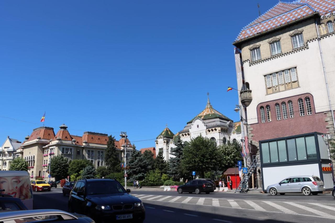 Central Apartment Marosvásárhely Kültér fotó